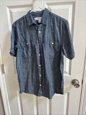 Old Navy Men's Short Sleeve Button-Down Shirt - Denim Blue